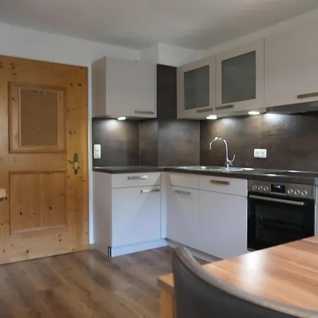 Nummer 12 Apartmán *